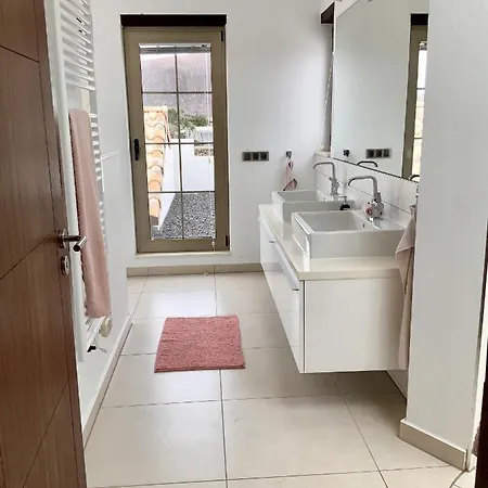 Annunaki 别墅 拉哈雷斯